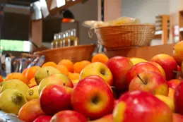 648-fruits-pommes-oranges-local-bio-biocoop-bellerive-vichy-magasin-alimentation.webp