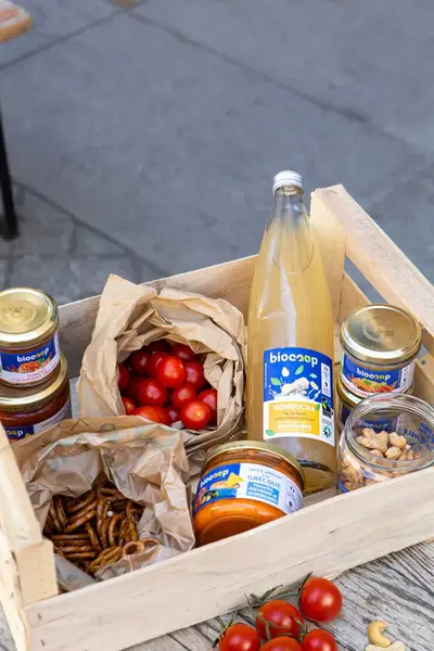 En août, Biocoop ramène la coupe à la maison ! En août, Biocoop ramène la coupe à la maison !